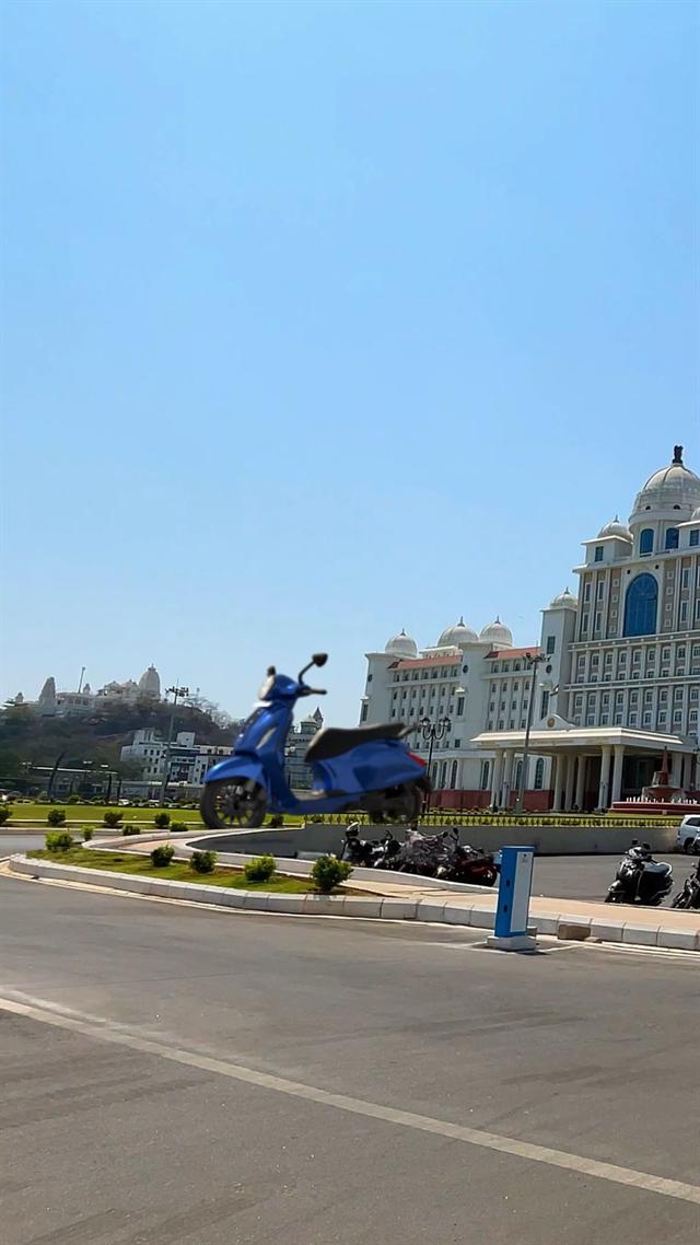 Frame 06 from Bajaj Chetak — Hyderabad