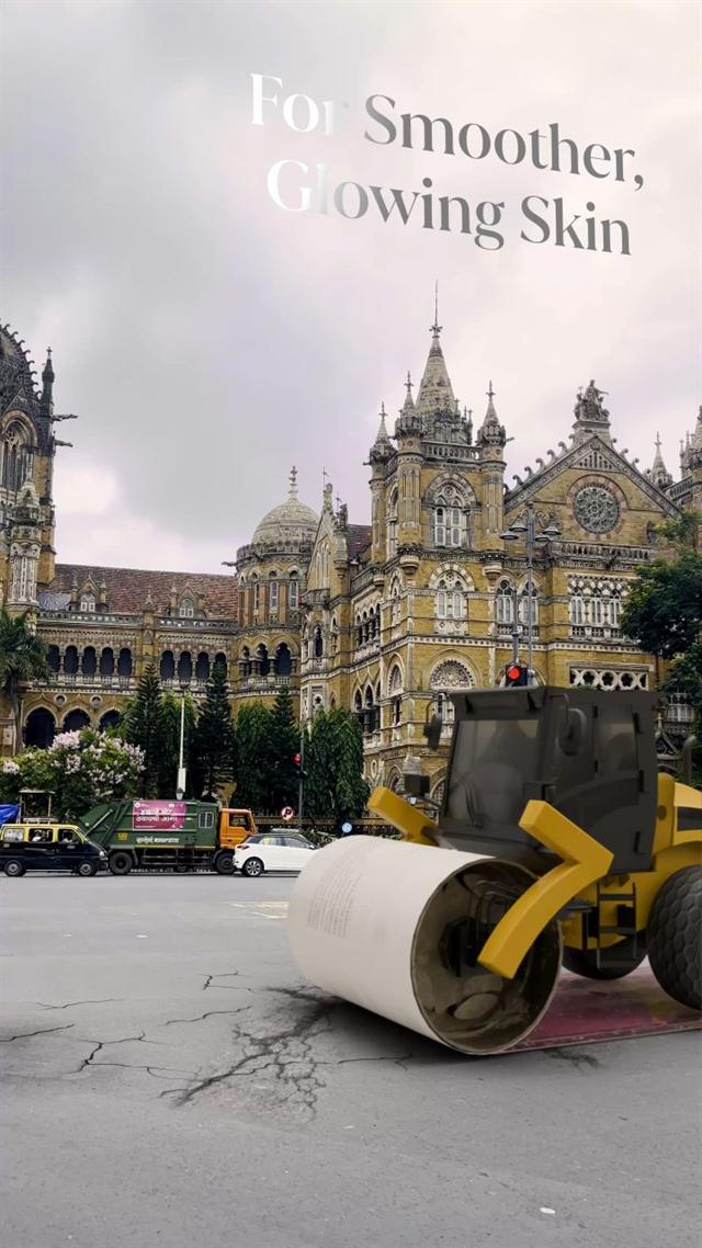 Frame 12 from Olay 7-in-1 × The Glow Show — Mumbai